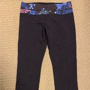 Straight leg black with flower band lululemon leggings